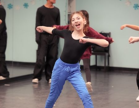 Hip Hop (Ages 7+)